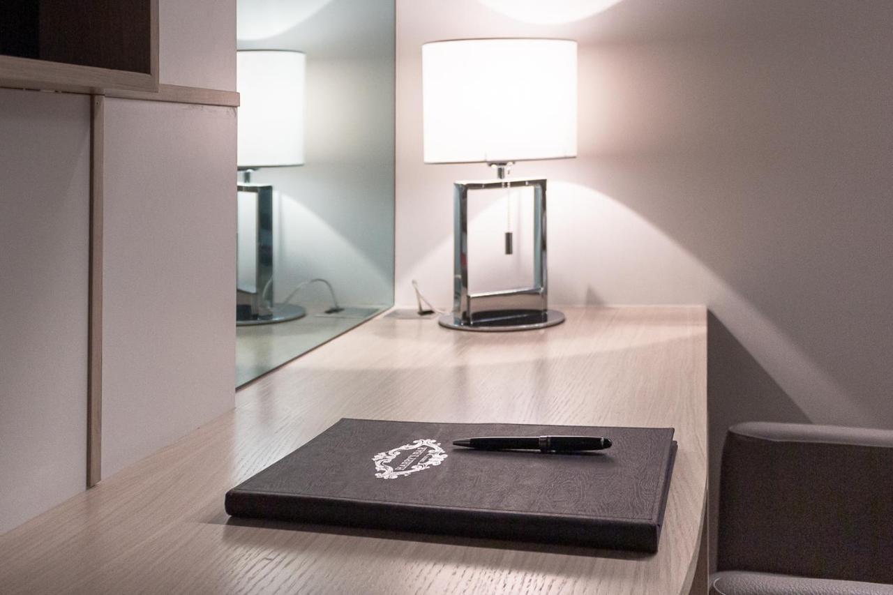 Harry'S Bar Trevi Luxury Apartments - Modelli 로마 외부 사진